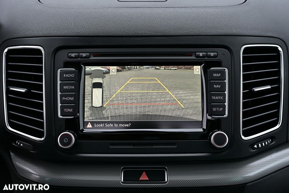 Volkswagen Sharan 2.0 TDI DSG Blue Motion Match - 27