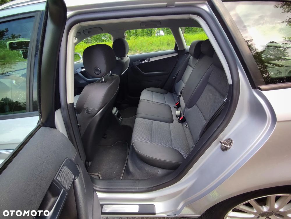 Audi A3 Sportback 2.0 TDI DPF Ambiente - 13