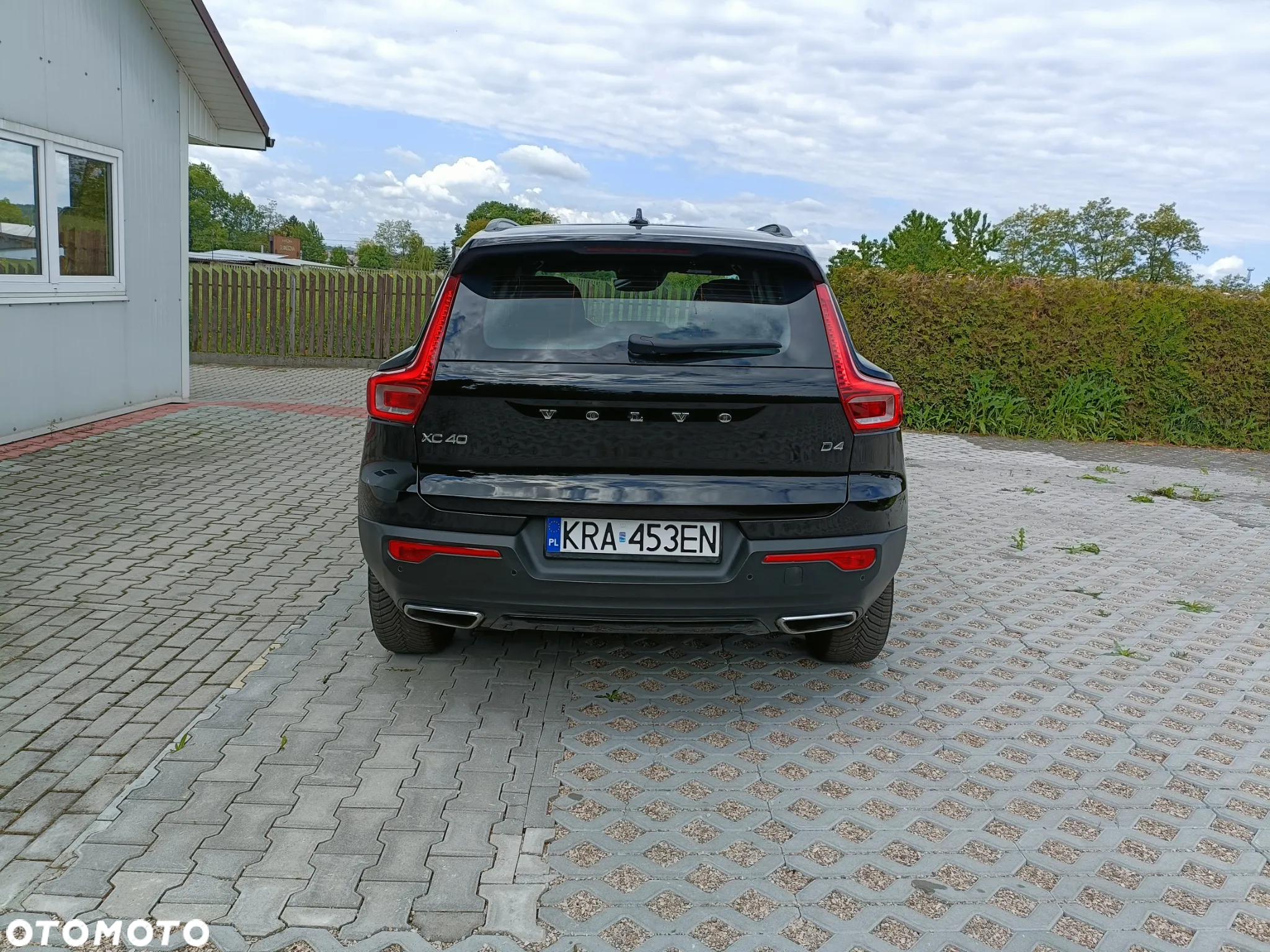 Volvo XC 40 D4 AWD R-Design - 6