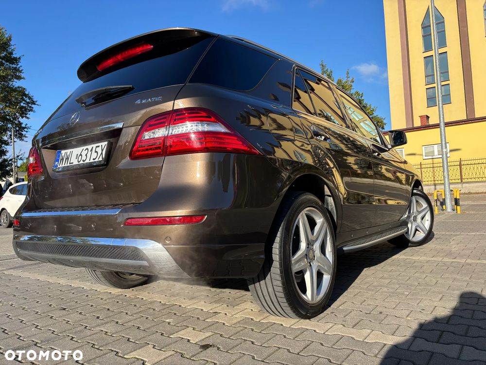Mercedes-Benz ML 400 4-Matic - 25