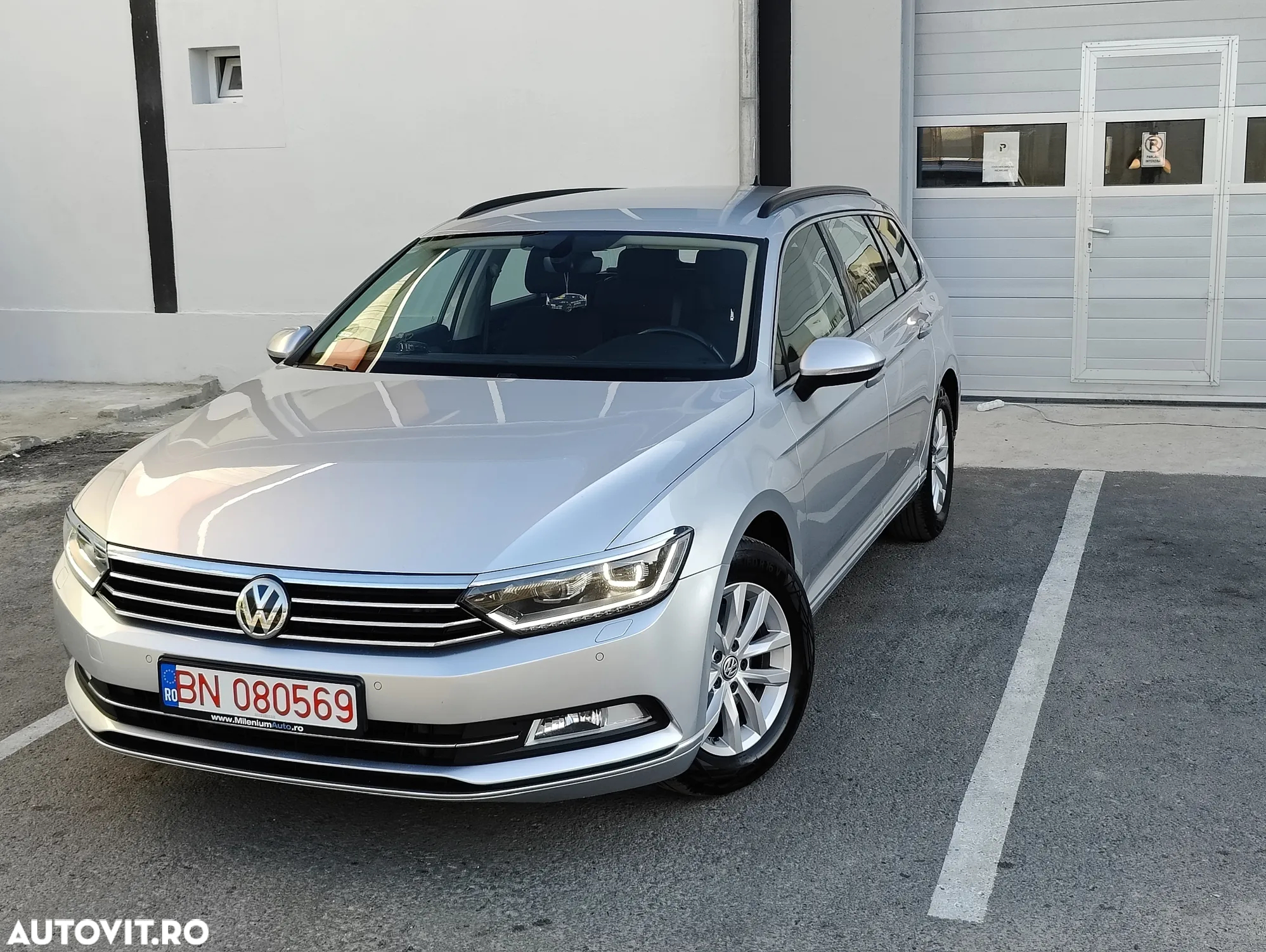 Volkswagen Passat Variant 2.0 TDI DSG (BlueMotion Technology) Comfortline - 2