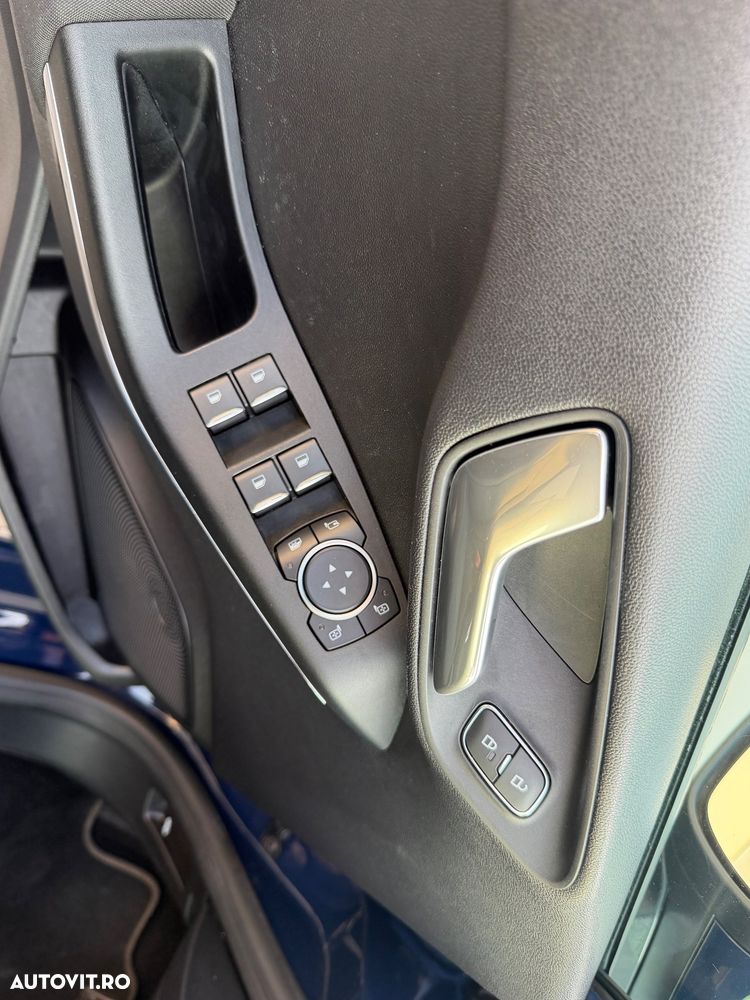 Ford Fiesta 1.0 EcoBoost Powershift Titanium - 30