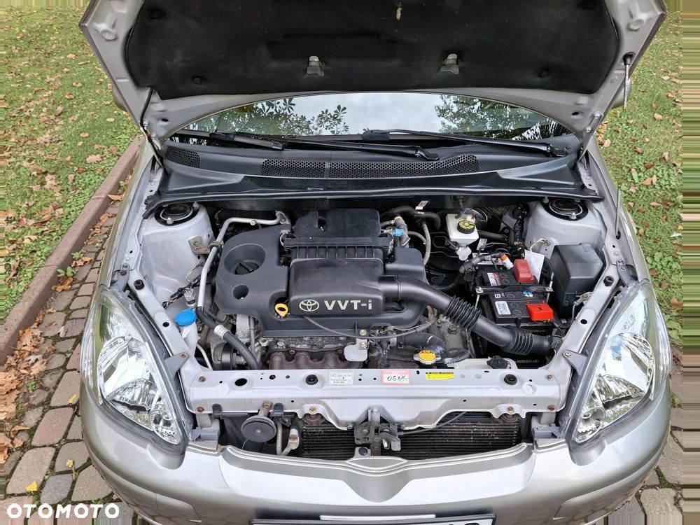 Toyota Yaris 1.3 VVT-i Executive - 20