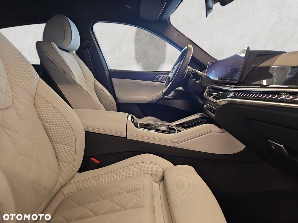 BMW X6 - 17