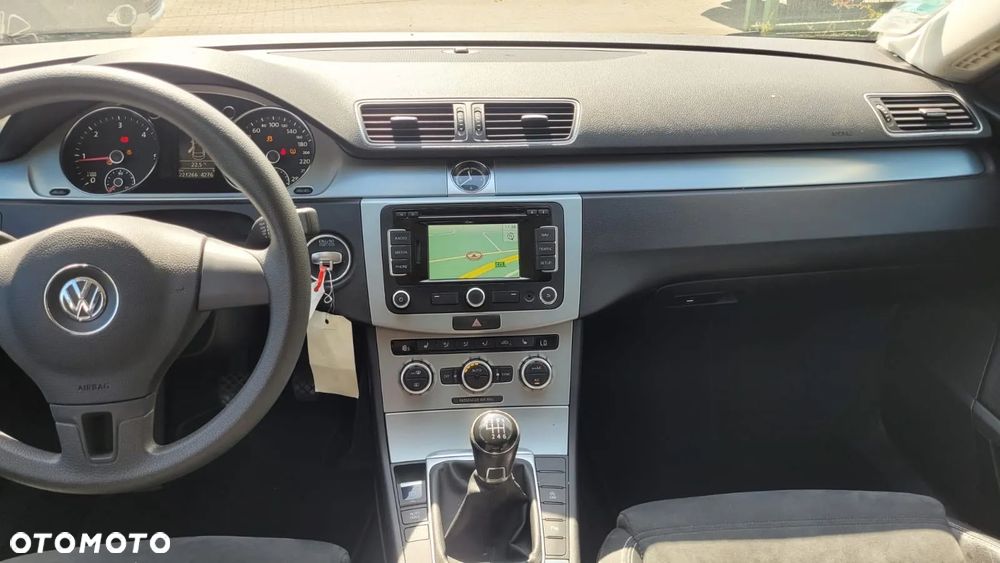 Volkswagen Passat CC - 9