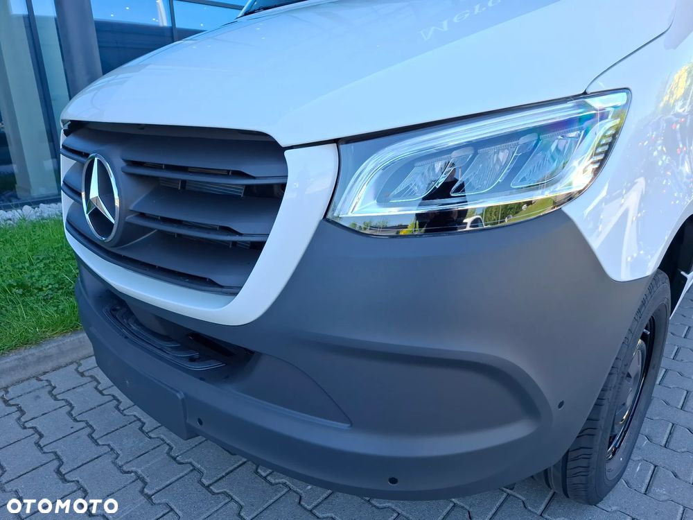 Mercedes-Benz Sprinter 317 CDI Furgon PRO Ekstra Długi 4325+mm - 10