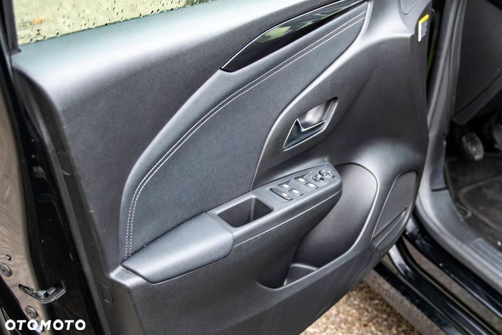 Opel Corsa 1.2 Elegance S&S - 6