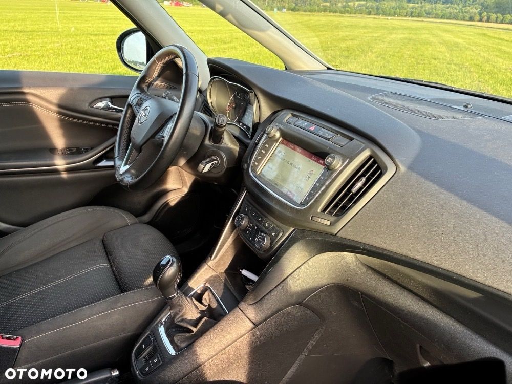 Opel Zafira 1.4 Turbo Edition - 12