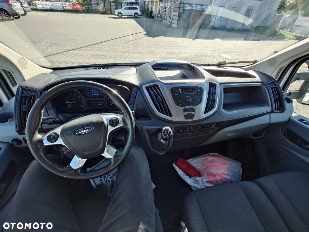 Ford Transit - 7