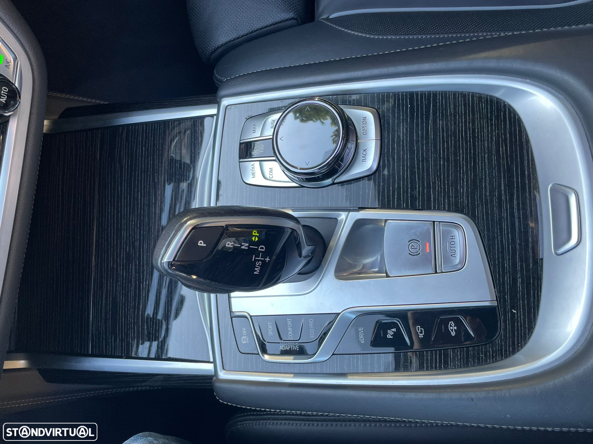 BMW 740 e iPerformance Pack M - 23