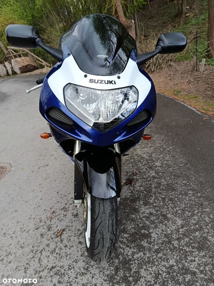 Suzuki GSX-R - 7