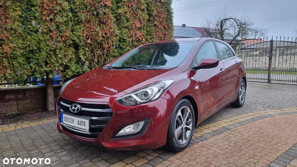 Hyundai i30 blue 1.4 Trend - 3