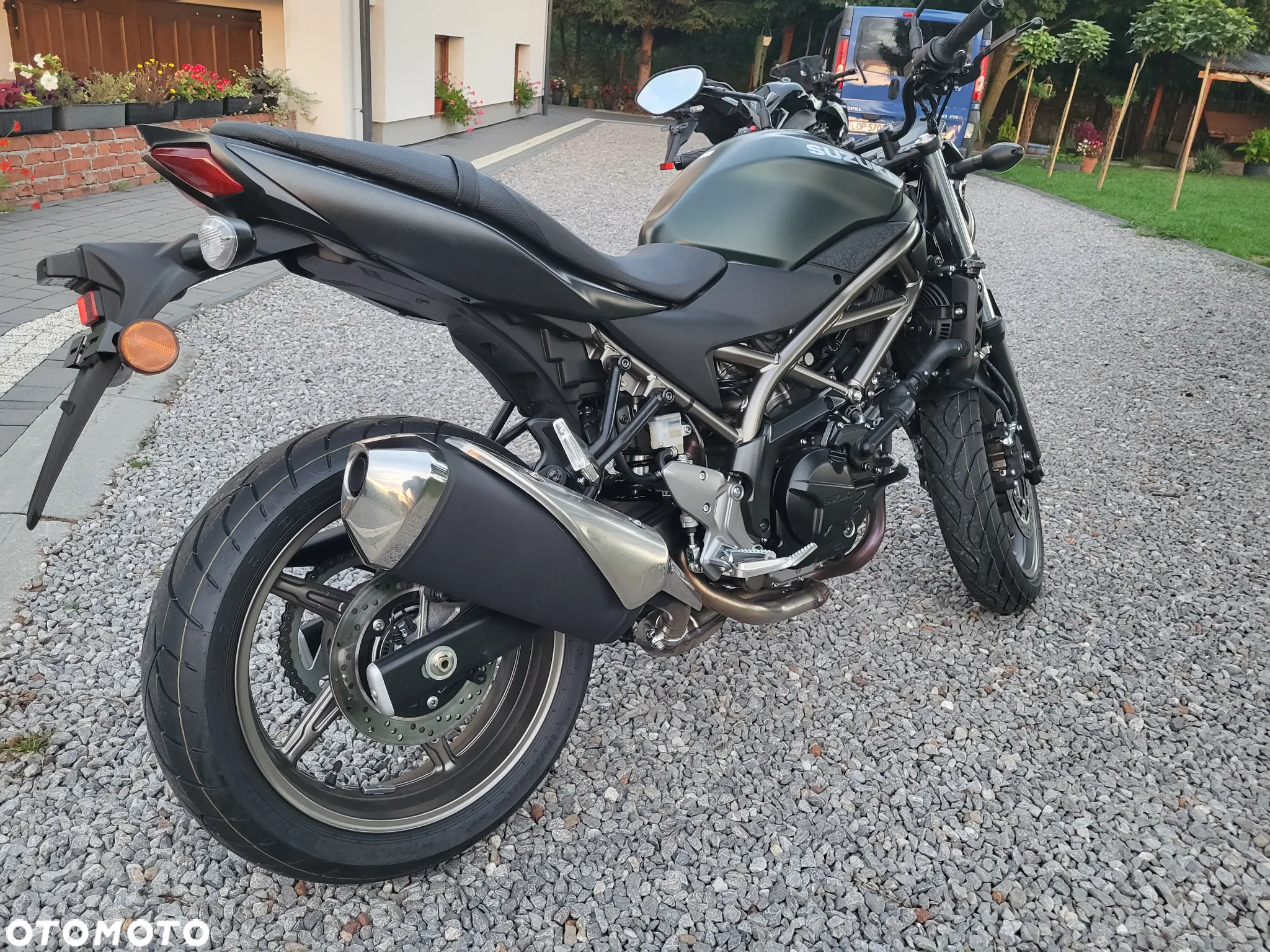 Suzuki SV - 6