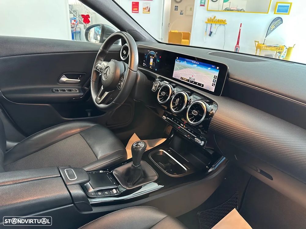 Mercedes-Benz CLA 180 - 22