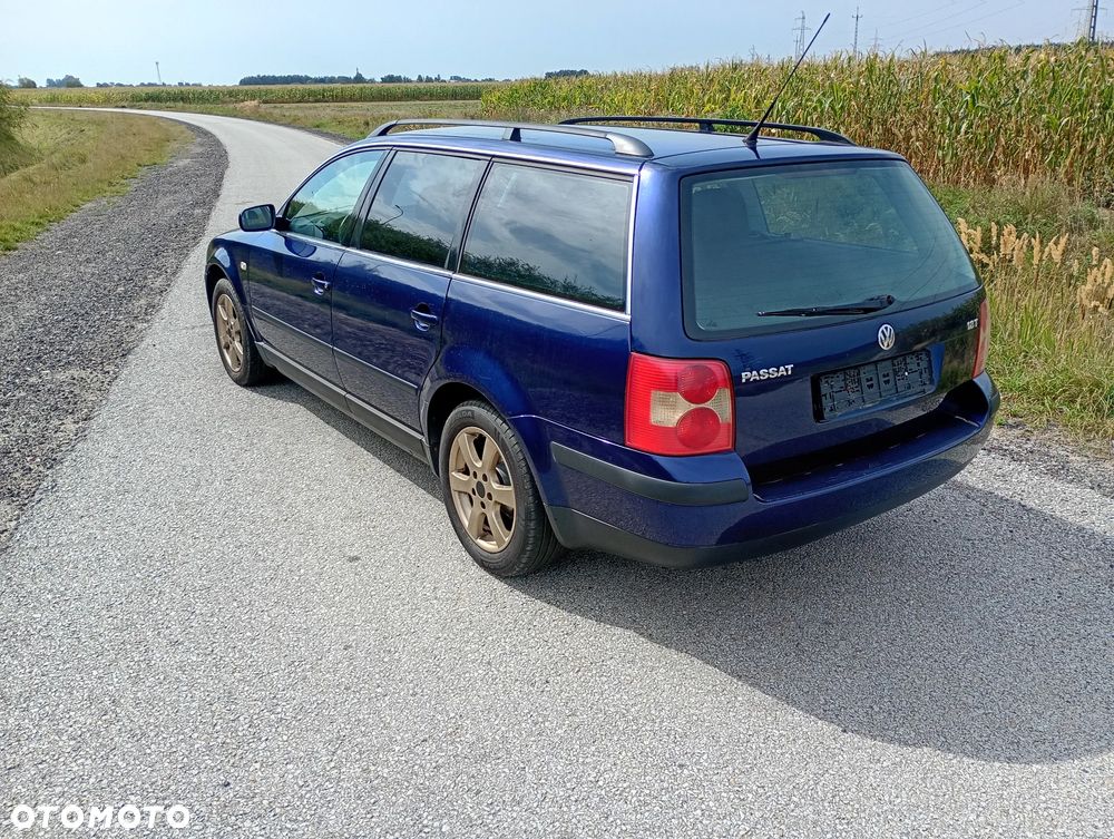 Volkswagen Passat - 5