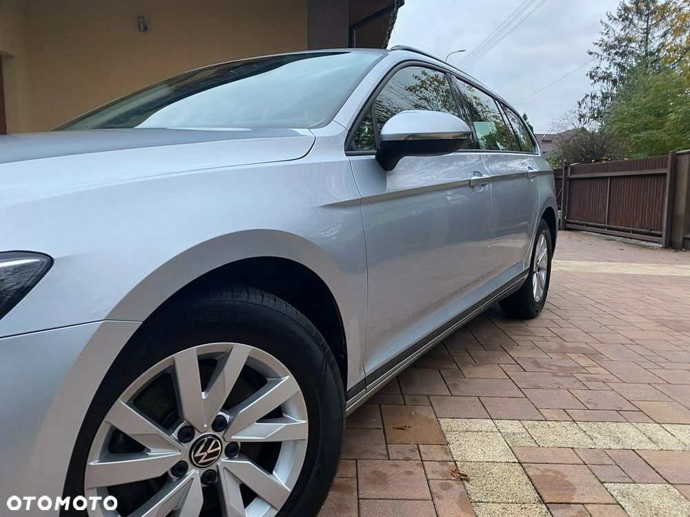 Volkswagen Passat - 40