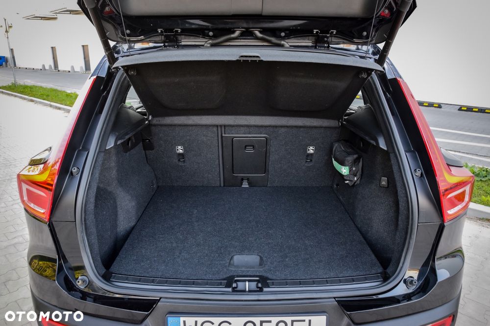 Volvo XC 40 T2 Momentum - 20