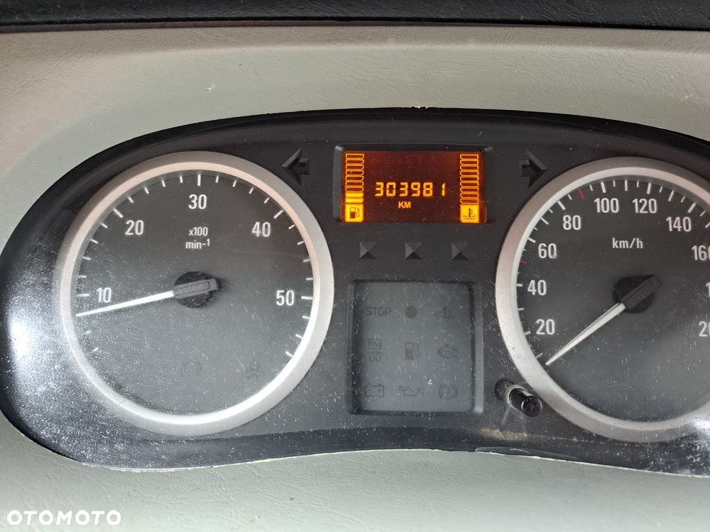 Opel Vivaro - 20