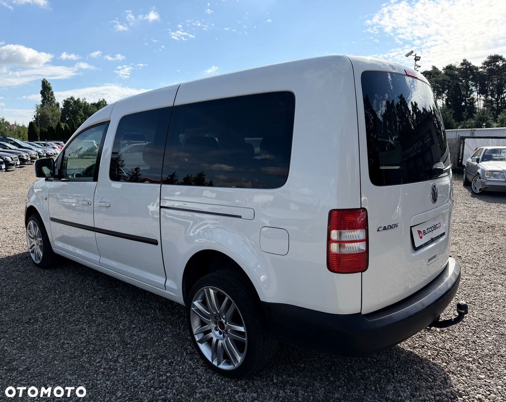 Volkswagen Caddy Trendline 4Motion - 6