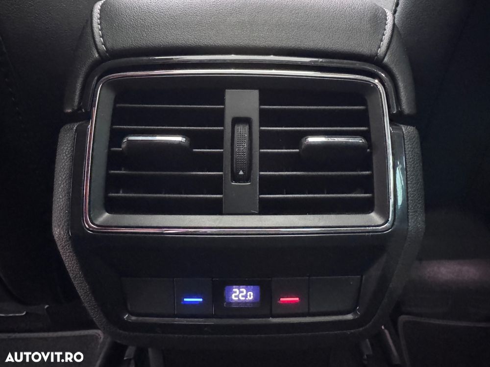 Skoda Karoq 2.0 TDI SCR DSG Style - 31