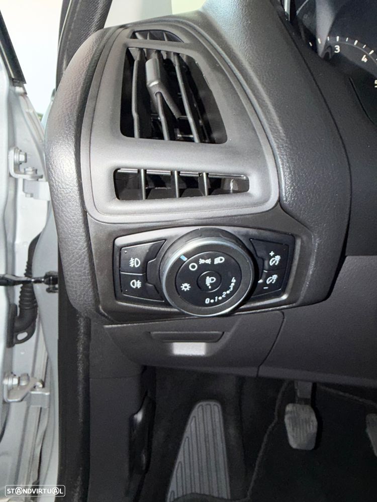 Ford Focus 1.5 TDCi Trend+ - 9