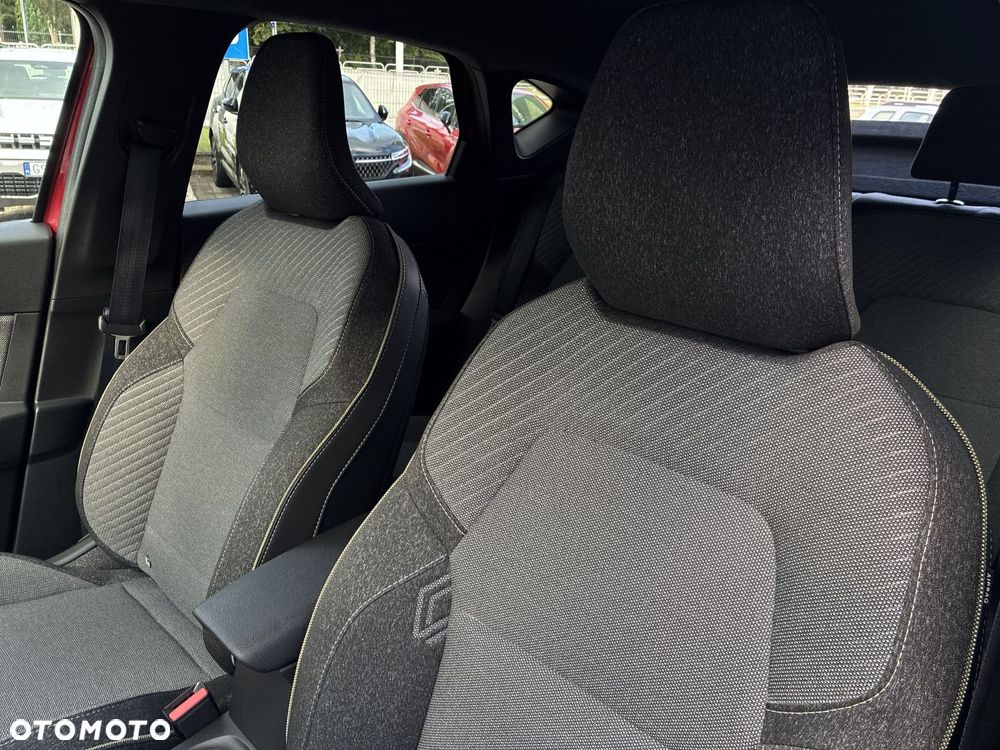 Renault Captur 1.0 TCe Techno - 12