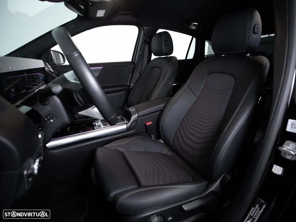 Mercedes-Benz EQA 300 4Matic - 8