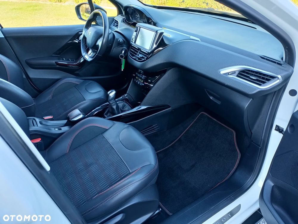 Peugeot 2008 - 23
