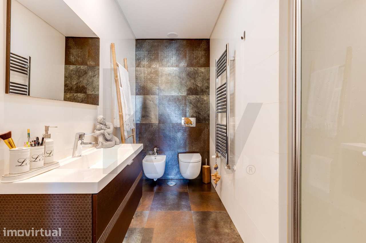 Apartamento T3 com Vista Rio e Excelente Exposição Solar em Leiria - Grande imagem: 3/30