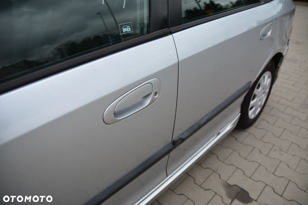 Honda Civic 1.4i - 11
