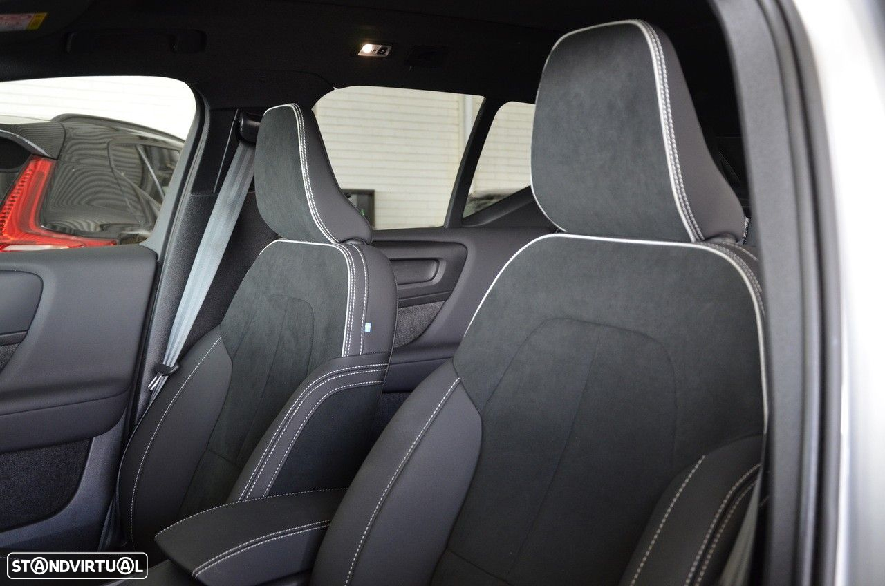 Volvo XC 40 1.5 T2 Plus Dark Auto - 6