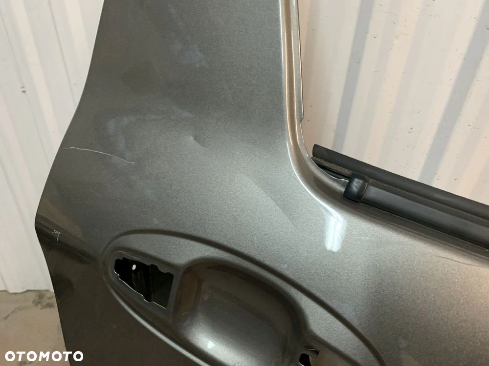 TOYOTA YARIS III 3 2011- 5D DRZWI PRAWE TYLNE TYŁ LISTWA ZGARNIAJĄCA - 8