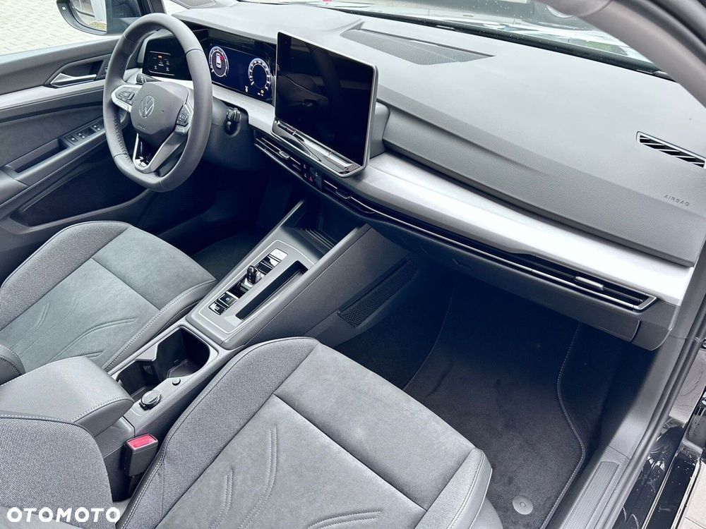 Volkswagen Golf - 15