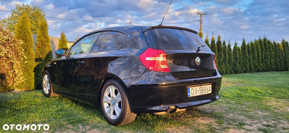 BMW Seria 1 - 22