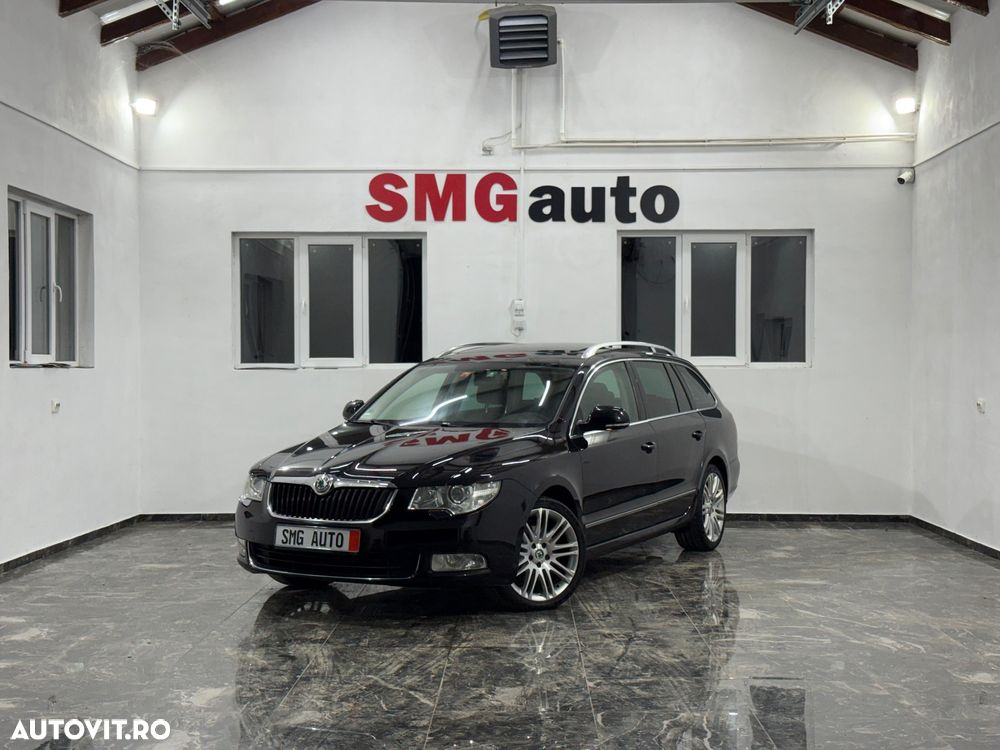 Skoda Superb Combi 2.0 TDI DSG Elegance - 1