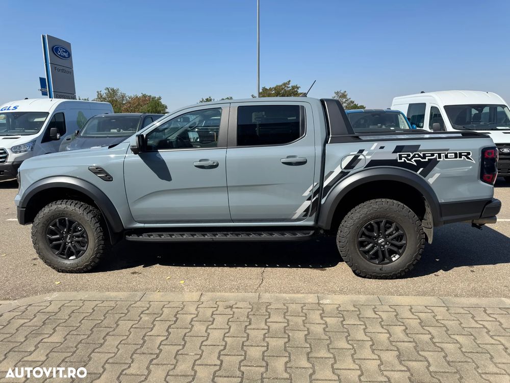 Ford Raptor - 8