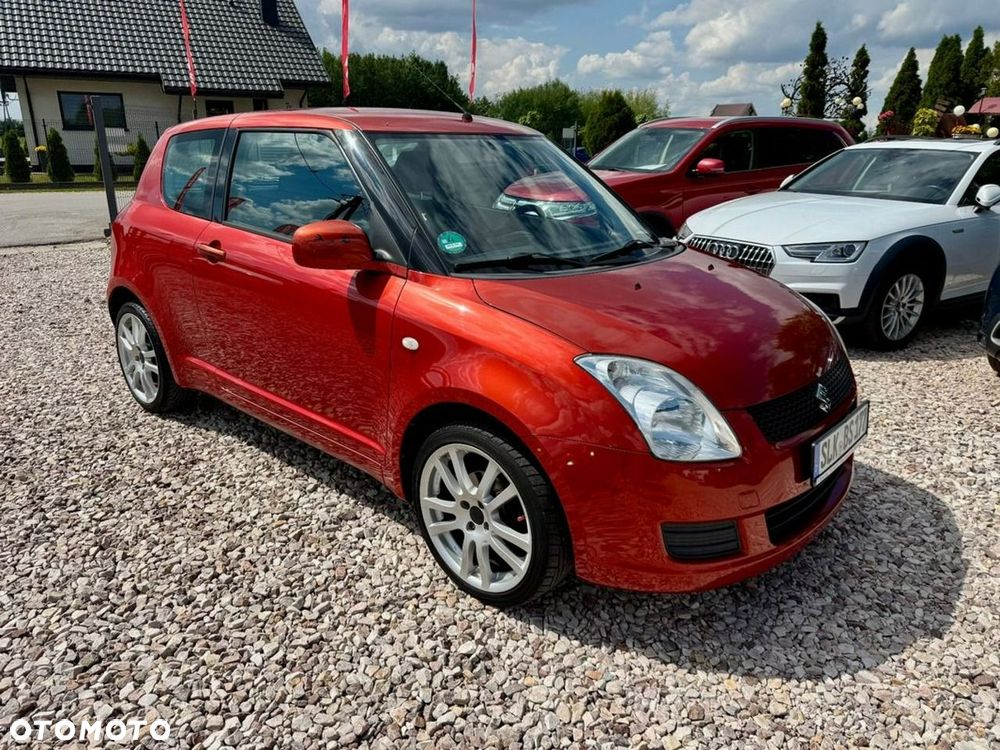 Suzuki Swift - 4