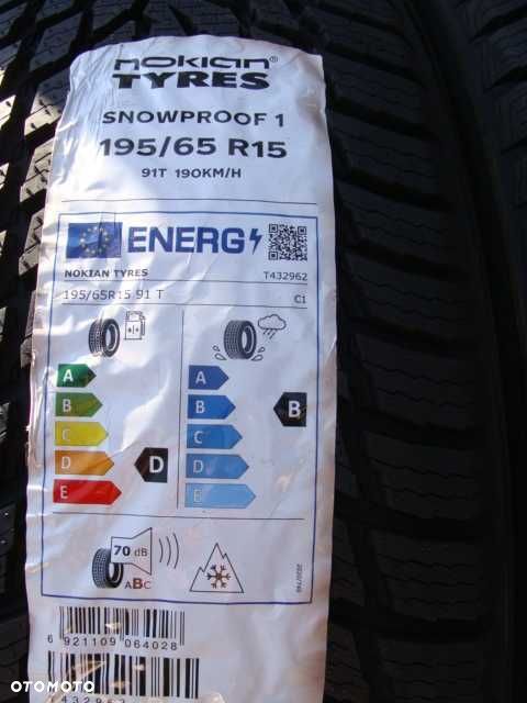 NOWE 195/65 R15 Nokian Snowproof 1 - 2