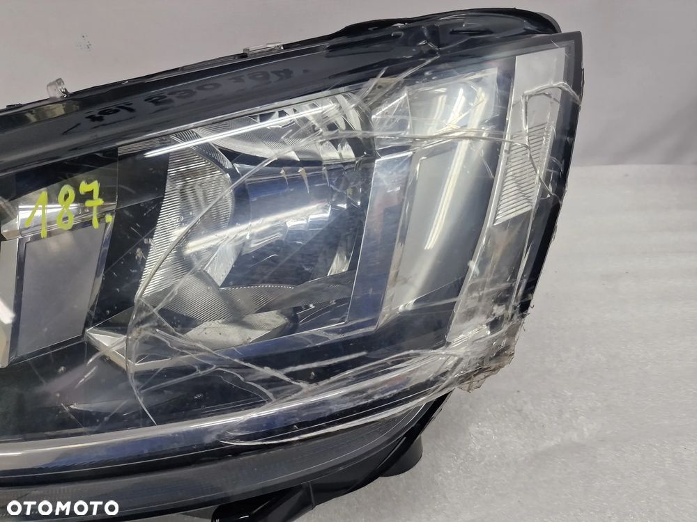 VW T6 LIFT 7L1 19- LEWA ZWYKŁA LAMPA PRZEDNIA PRZÓD , NR 7L1941005B , NR AUKCJI LA187 - 4