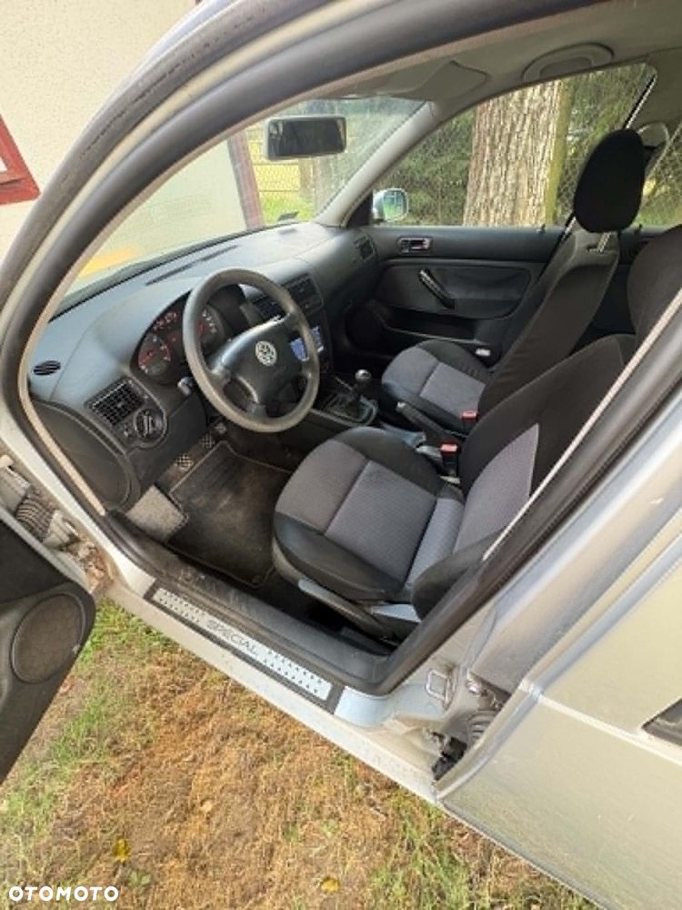 Volkswagen Golf 1.4 Comfortline - 6