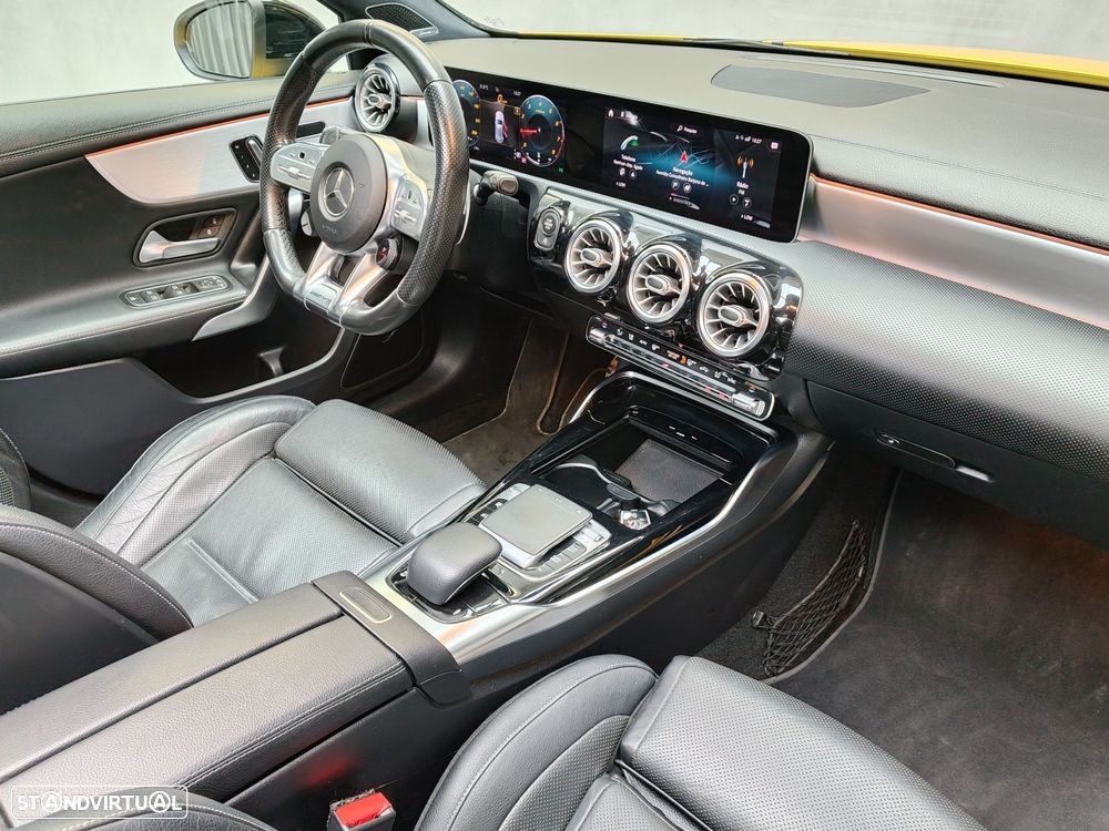 Mercedes-Benz A 35 AMG 4Matic - 12