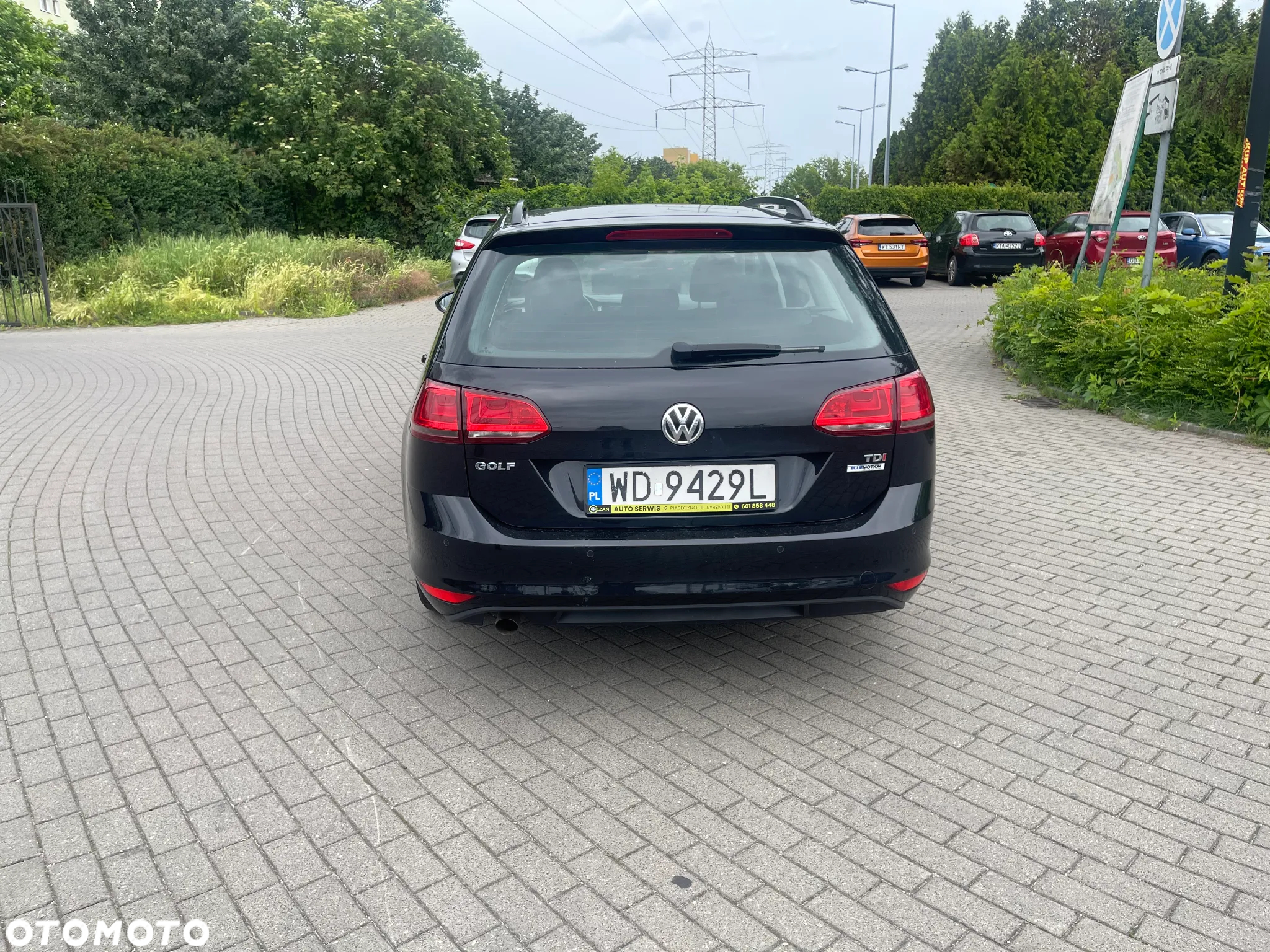 Volkswagen Golf VII 1.6 TDI BlueMotion Trendline - 3