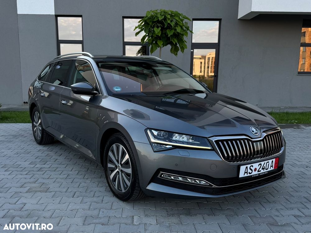 Skoda Superb 2.0 TDI DSG Style - 1