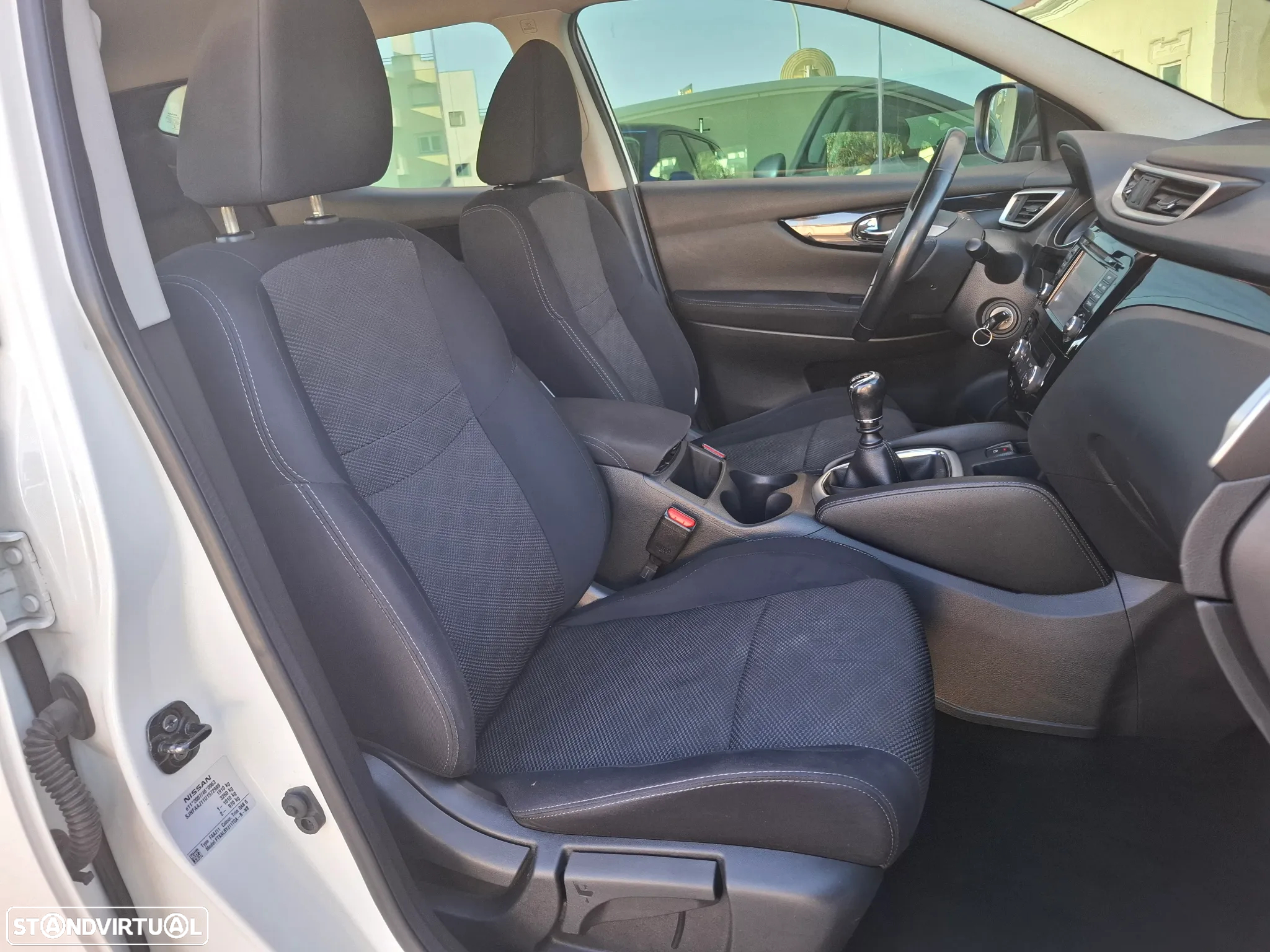 Nissan Qashqai 1.5 dCi N-Connecta - 37