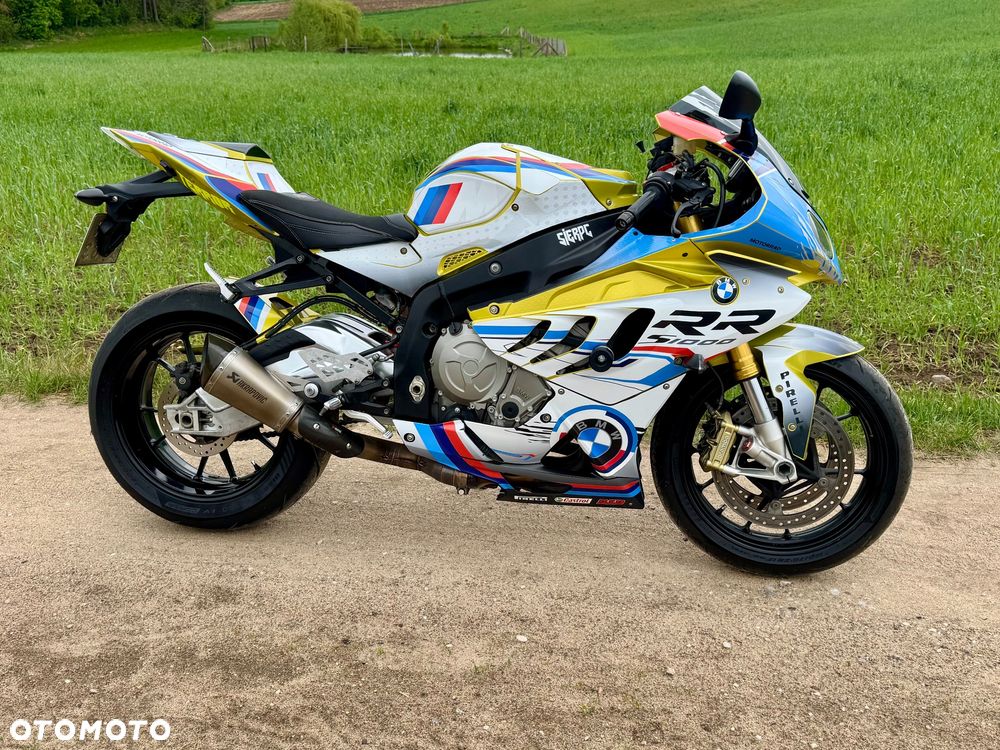 BMW S - 1