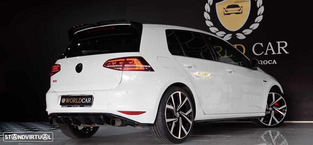 VW Golf - 15
