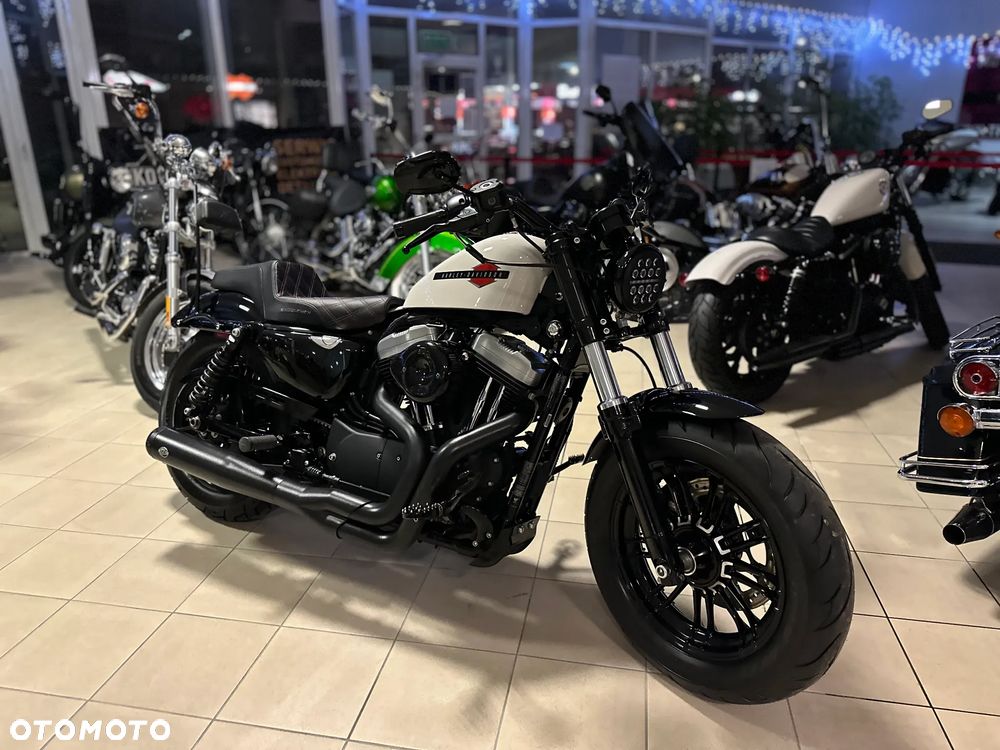 Harley-Davidson Sportster Forty-Eight - 6