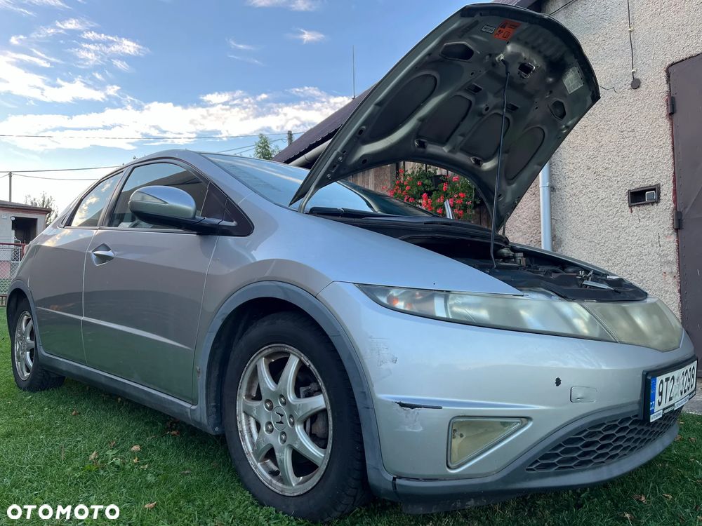 Honda Civic 1.8 Comfort - 2