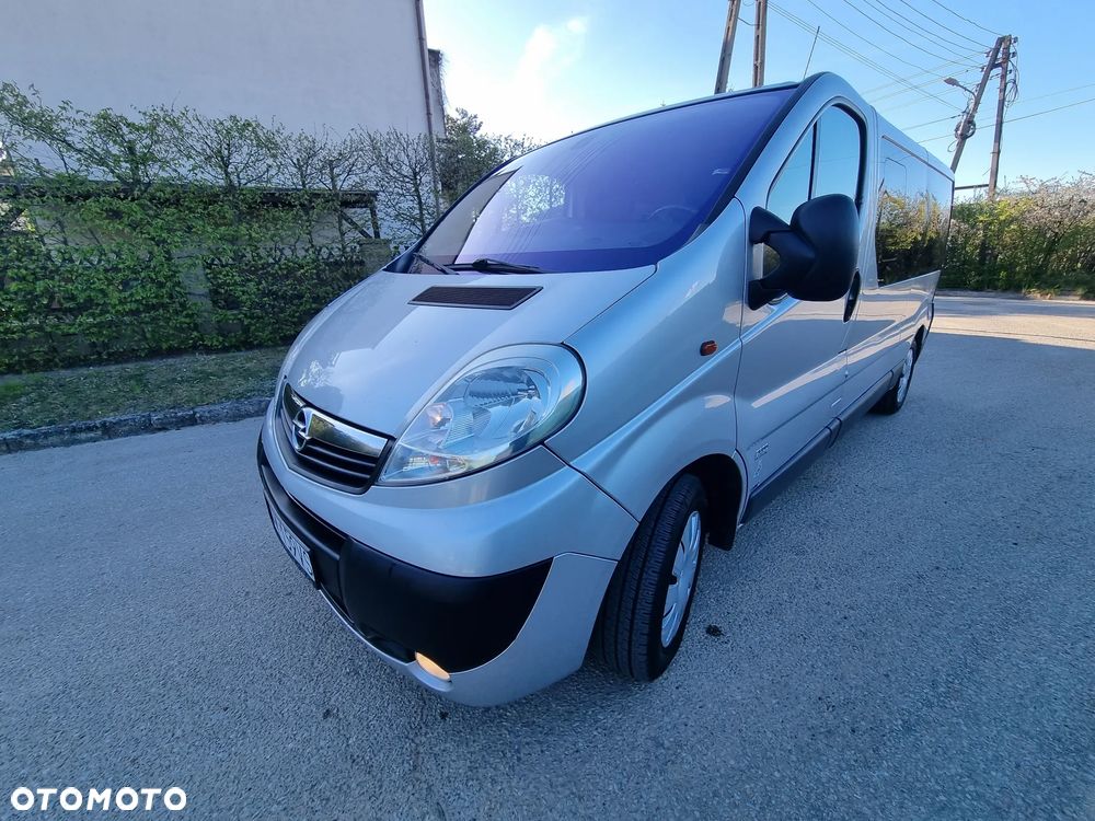 Opel Vivaro L2H1 2.9t - 22