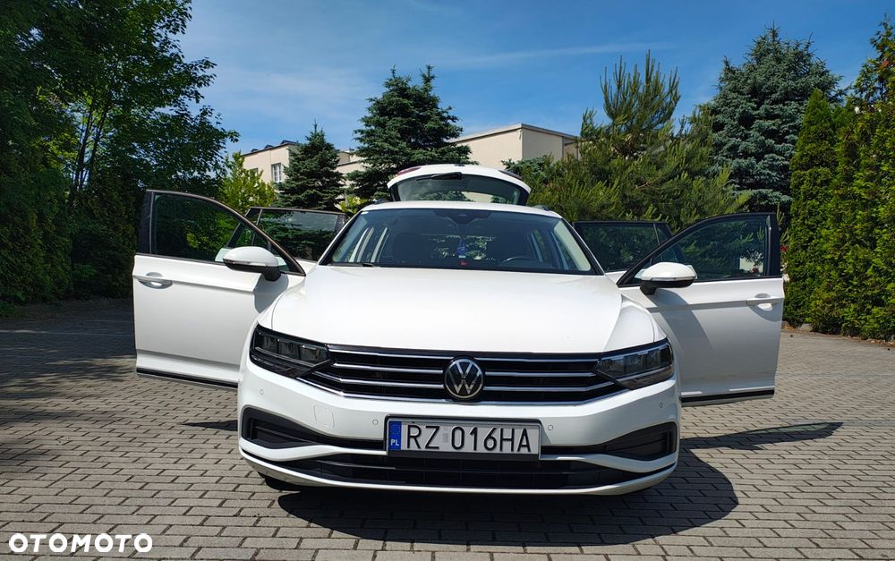 Volkswagen Passat 2.0 TDI EVO Business DSG - 12